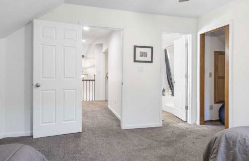 Foggy River Retreat - For 16 - Foto 54