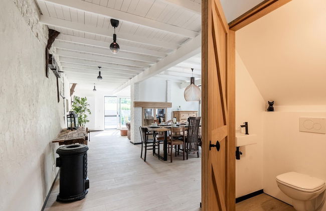 Spacious Family Holiday Home - Photo 21