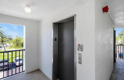 LBK 2BR Condo on the Bay with Water Views Beachbound Bliss - Foto 38