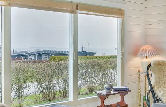 "Ylvie" - 150m from the sea - Foto 37