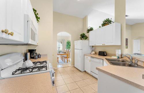 Villa - LET YOUR DREAMS COME TRUE - King Bed, Gas Grill & Game Room - Foto 18