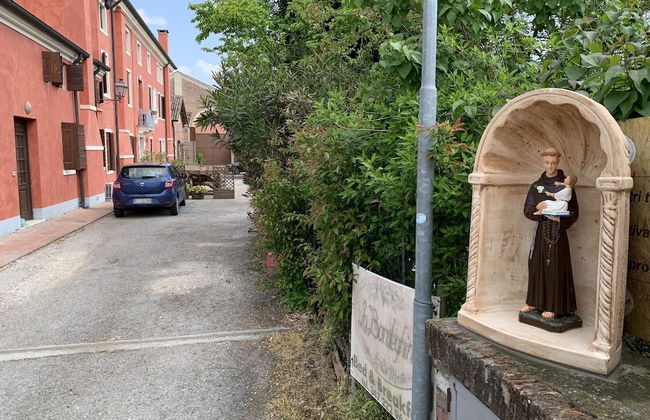 Countryside Bliss With Pool & Tennis - Photo 23