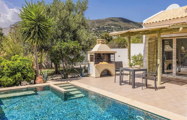 Caretta Beach Villa - Photo 3