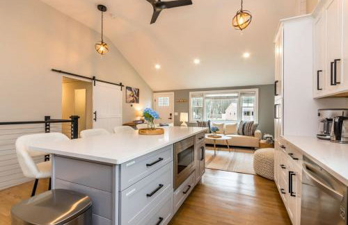 Cape Diem- Home in West Hyannisport - Photo 13