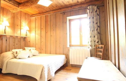 Charmante Maison de Ferme avec Cour Fermée, Proche Loisirs et Nature - FR-1-582-191 - Foto 4