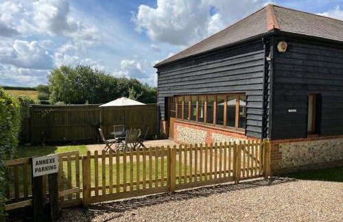 Barn Ann-exe, Sleeps 4, Garden, Parking spaces - Foto 18
