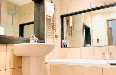 High Apartment in St James-Piccadilly COV10 - Photo 10