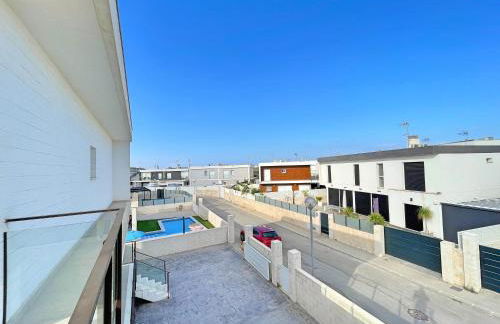 Perfect Getaway Villa - Photo 17