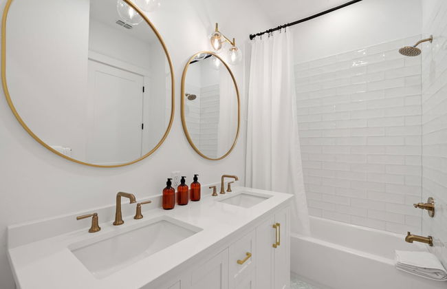 The Akoya Pearl - 2 Beach Homes Steps From CWB - Photo 59