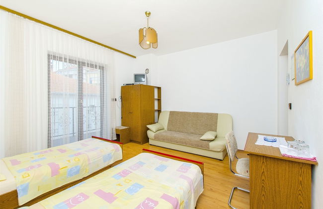 Apartments and Rooms Iva - Foto 9