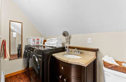 Charming Vermont Log Cabin - Foto 12