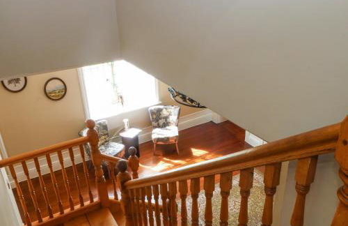 Meadow Manor And Spa - Photo 38