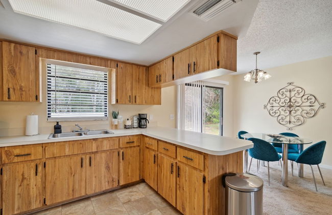 Charming Cottage Escape 3 Bedroom Home by RedAwning - Foto 15