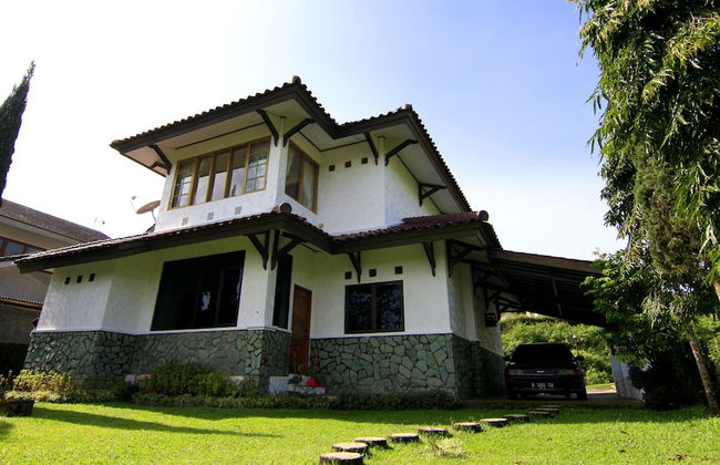 Villa ChavaMinerva Dima - Ciater - Photo 34