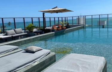 Flat no Bessa a 50m do mar - Rooftop com vista - Recepção 24h - Foto 1