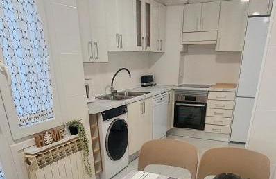 Alcañiz Flats Center - Photo 5