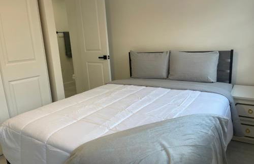 Transit-Friendly Flamingo Park Hideaway - Foto 54