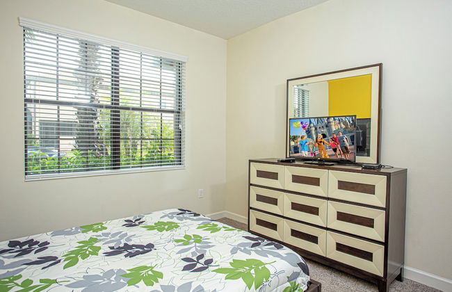 Luxury 5Bd w Jacuzzi Pool Near Disney 5528 - Foto 18