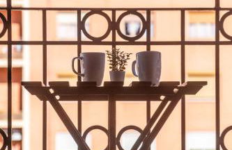 Well Lit and Creatively Designed Apartment - Photo 13