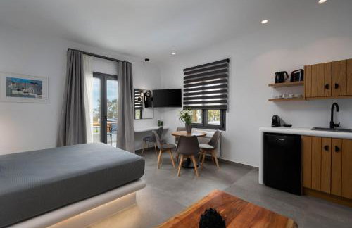 LyMaRou Collection - Photo 136