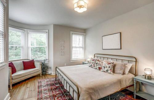 Victorian Manor on Main w 6 beds-10 mins to Lanc - Foto 23