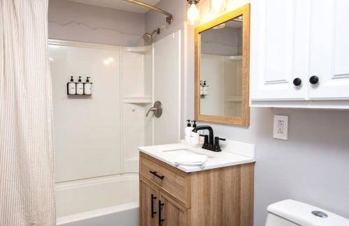 Pet friendly with Fireplace, Near Kasoag Snow Trail - Foto 20