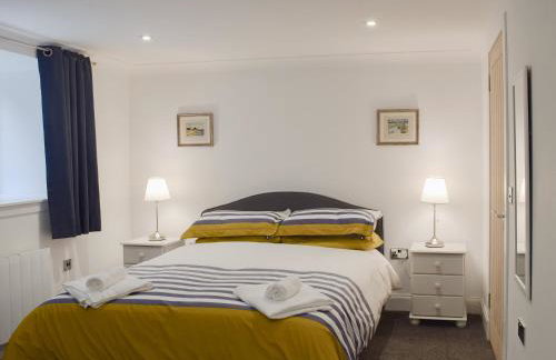 Mill Hall Cottages - Photo 10