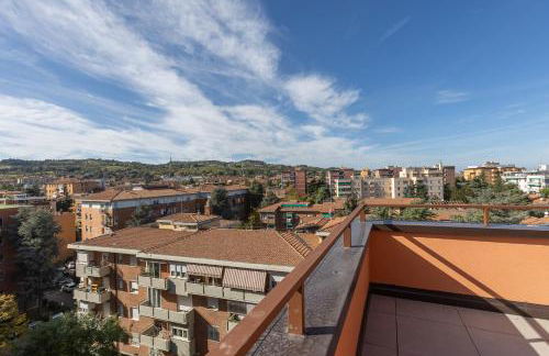 GuestHost - Bologna Hills View - Stunning Attic with Terrace - Photo 10