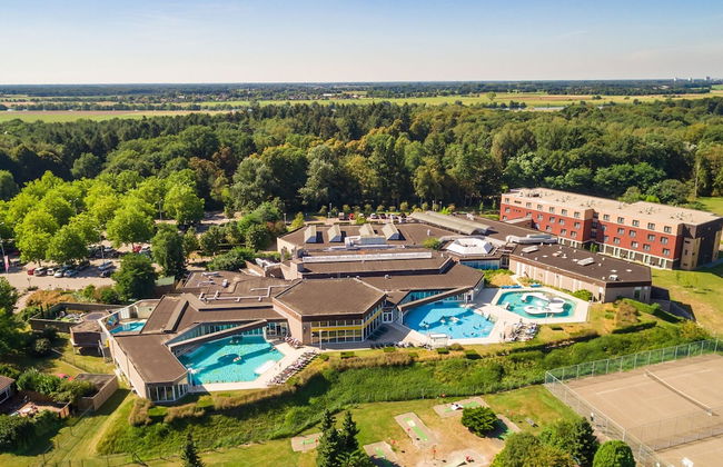 Lodge by the Lake in Arcen With Water Terrace - Photo 6
