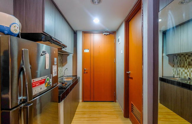 Cozy Living and Homey Studio Apartment at Margonda Residence 5 - Foto 14