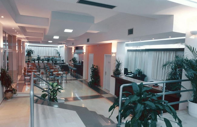 Adonis Hotel - Foto 43