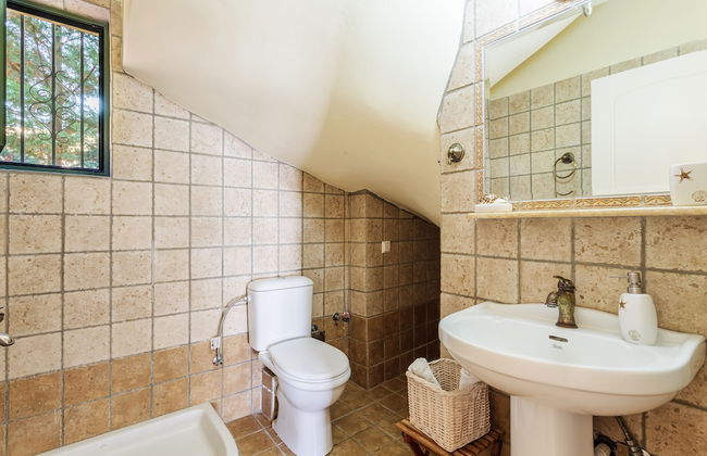 Lavender Garden Retreat - Secluded Seaside Getaway - Foto 47