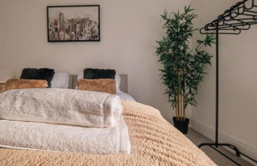 Stunning 6Bed Cottage in the Hills- Free Parking - Foto 9