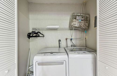 Relaxing Modern Home Sleeps 6 Pool BBQ Firepit - Foto 47