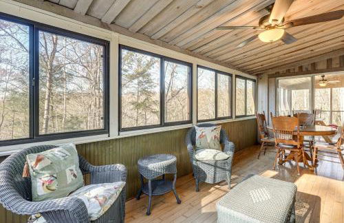 Hot Tub and Views! Squatchs Place in Blairsville - Foto 16