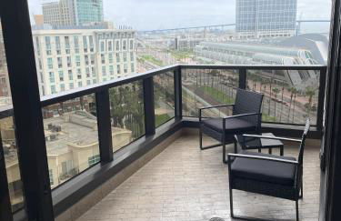Luxurious and Spacious 2-Bedroom Condo Unit Downtown San Diego in the Heart of the Gaslamp Quarter - 30-Day Min recommended - 14-Day Min acceptable - Foto 72