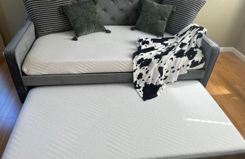 Bridging the Gorge And City to Your Cozy Home - Photo 21