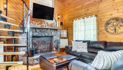 9 Mi to Lake Burton Cabin with Deck Near Helen - Foto 4