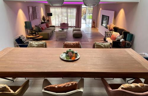 DOM LIVING - LuxusHaus - Photo 6