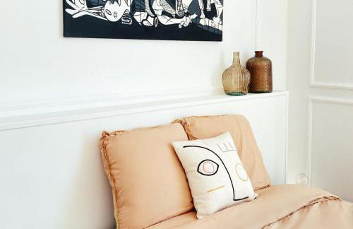 Le Haussmann ⸱ Stationnement gratuit ⸱ Fibre - Foto 3