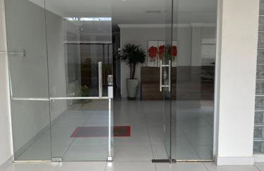 Quarto em Apto ao lado Shopping - Foto 11