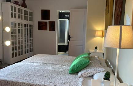 Casa única con jardín a 45 metros de la playa. BE - Foto 60