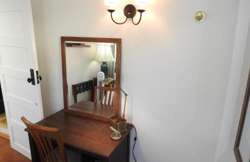 Miners Choice 3 Bedroom on Main St Bonus Rooms Sleeps up to 9 TV WIFI Piano - Foto 19