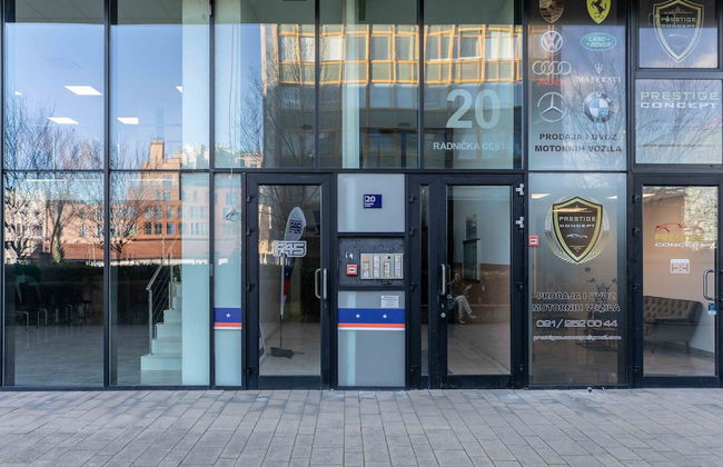 Spacious Apartment in Radnička Business Zone - Foto 18