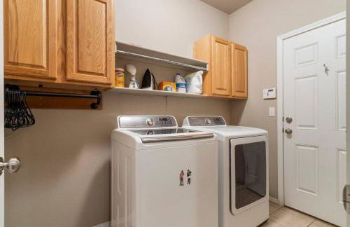 Jenks Oasis-5BR Near Tulsa and Premium Outlets - Foto 34