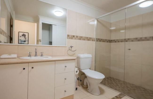 Sanctuary Lake Apartments - Foto 3