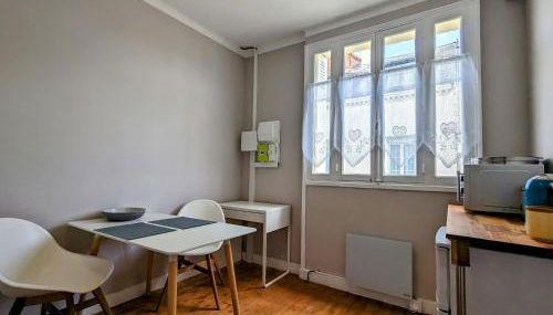 Maison charmante avec jardin près de Tours et Châteauroux - FR-1-591-594 - Photo 2