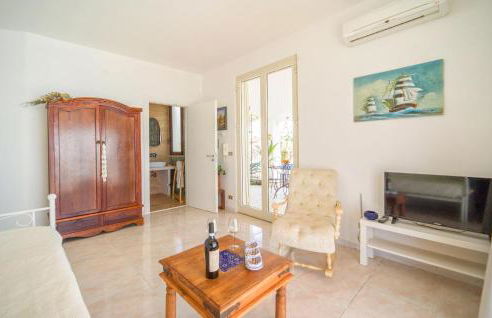 2 Bedroom Amazing Home In Ciotta - Foto 33