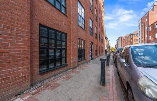 #45 2 bed Lux Fountain Lofts Digbeth - Near Blakesley Hall Museum - Sleeps 5 - "Perfect for Contractors and Families " - Foto 32