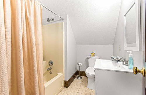 Luxury Getaway Home with Panoramic Views, Pool & Hot Tub! - Foto 42